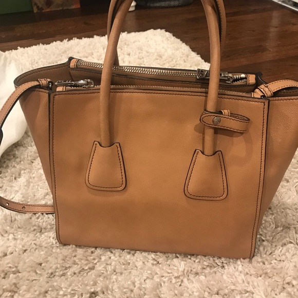 AUTHENTIC BEIGE PRADA PURSE!! - Picture 3 of 7